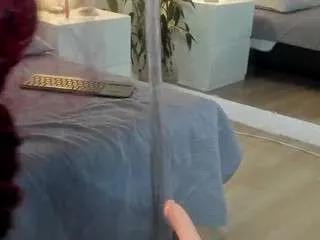 Offline miaa-star on CamSoda