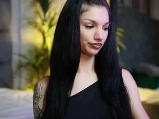 Freechat miamicandy on CamSoda