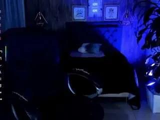 Freechat michael-greyy on CamSoda