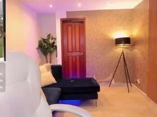 Offline miia-evans on CamSoda