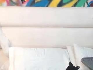 Offline milaadams on CamSoda