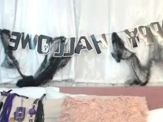 Offline milaadams on CamSoda