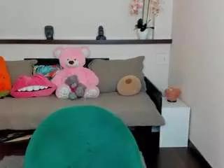 milamelao on CamSoda 