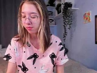 milamounberry on CamSoda 