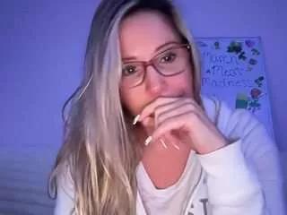 milf-goddess on CamSoda 
