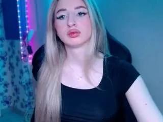 milkywaybaby on CamSoda 