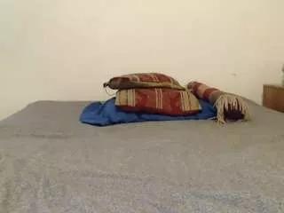 mj0886 on CamSoda 