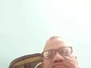 mngcrown on CamSoda 