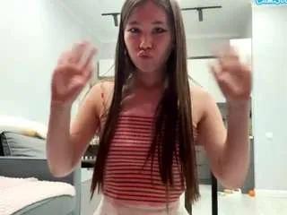 Freechat moiracrissey on CamSoda