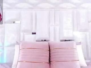 Freechat molly-angell on CamSoda