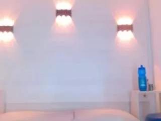 molly-spears on CamSoda 