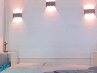 molly-spears on CamSoda 