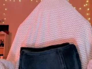 Offline mollyhugs on CamSoda