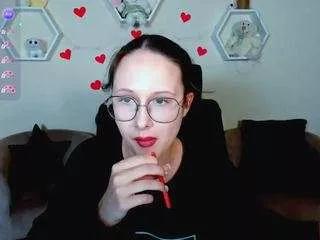 mona-cloud on CamSoda 
