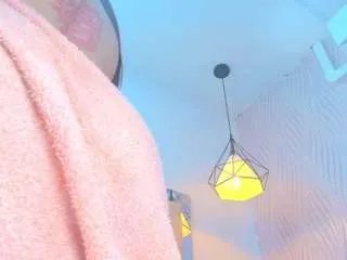 Offline mssmar19 on CamSoda