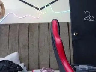Offline natashaa-black on CamSoda