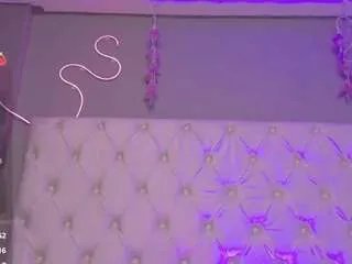 Offline natashaa-black on CamSoda