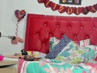 Freechat natashajurado on CamSoda