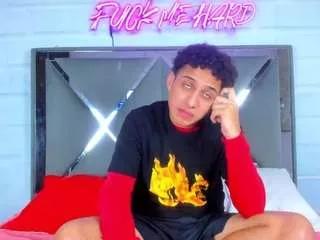 naturo-sex on CamSoda 