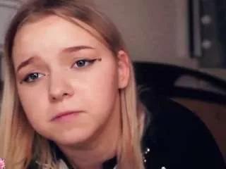 neldabeames on CamSoda 