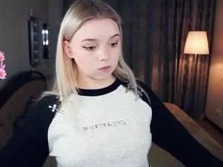 neldabeames on CamSoda 