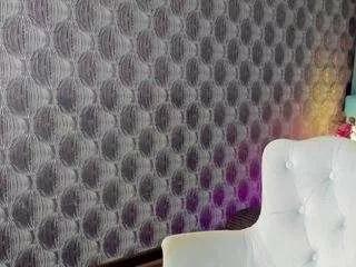 nicole-charm on CamSoda 