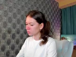 nicole-charm on CamSoda 
