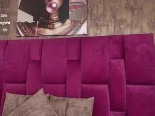 Freechat nicoleparker1 on CamSoda