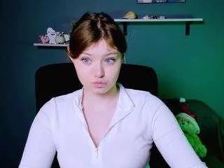 nikol-kitt on CamSoda 