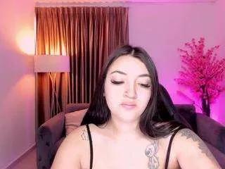 nina-westt on CamSoda 