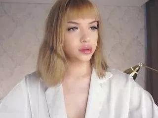 octaviahearing on CamSoda 