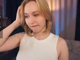 odelindaburt on CamSoda 
