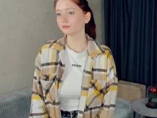 odellacarvin on CamSoda 