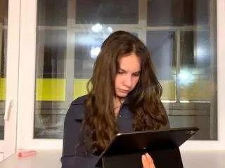 Freechat oliviajohnsonfieldstone on CamSoda