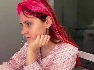 Freechat oradoggett on CamSoda