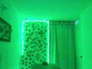 Freechat oralloop on CamSoda