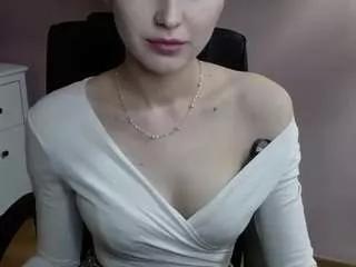 passionsarah on CamSoda 