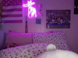 perfectangelgirlx on CamSoda 