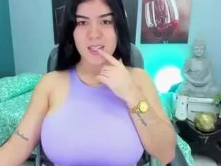 perla-lovers on CamSoda 
