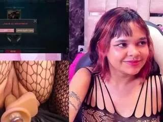 petitesally on CamSoda 
