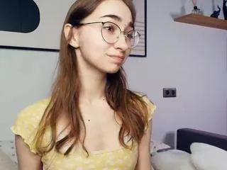 Offline phyllisdelmore on CamSoda