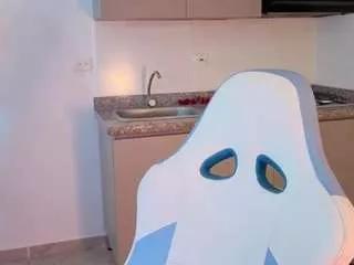 pia-stone1 on CamSoda 