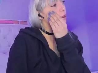 picolaputtana on CamSoda 