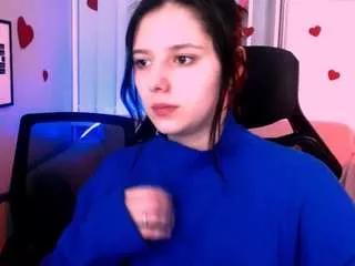 playful-sophie on CamSoda 