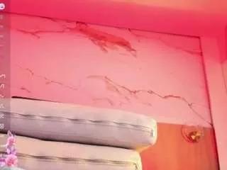 pocahontas-pow on CamSoda 