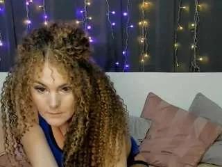 pollyhard on CamSoda 