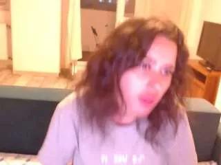 prettyjulliette on CamSoda 