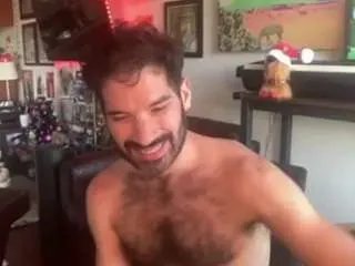 Offline pupscritch on CamSoda