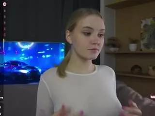 quennaengelby on CamSoda 