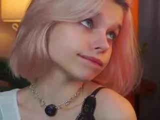 quennahedge on CamSoda 